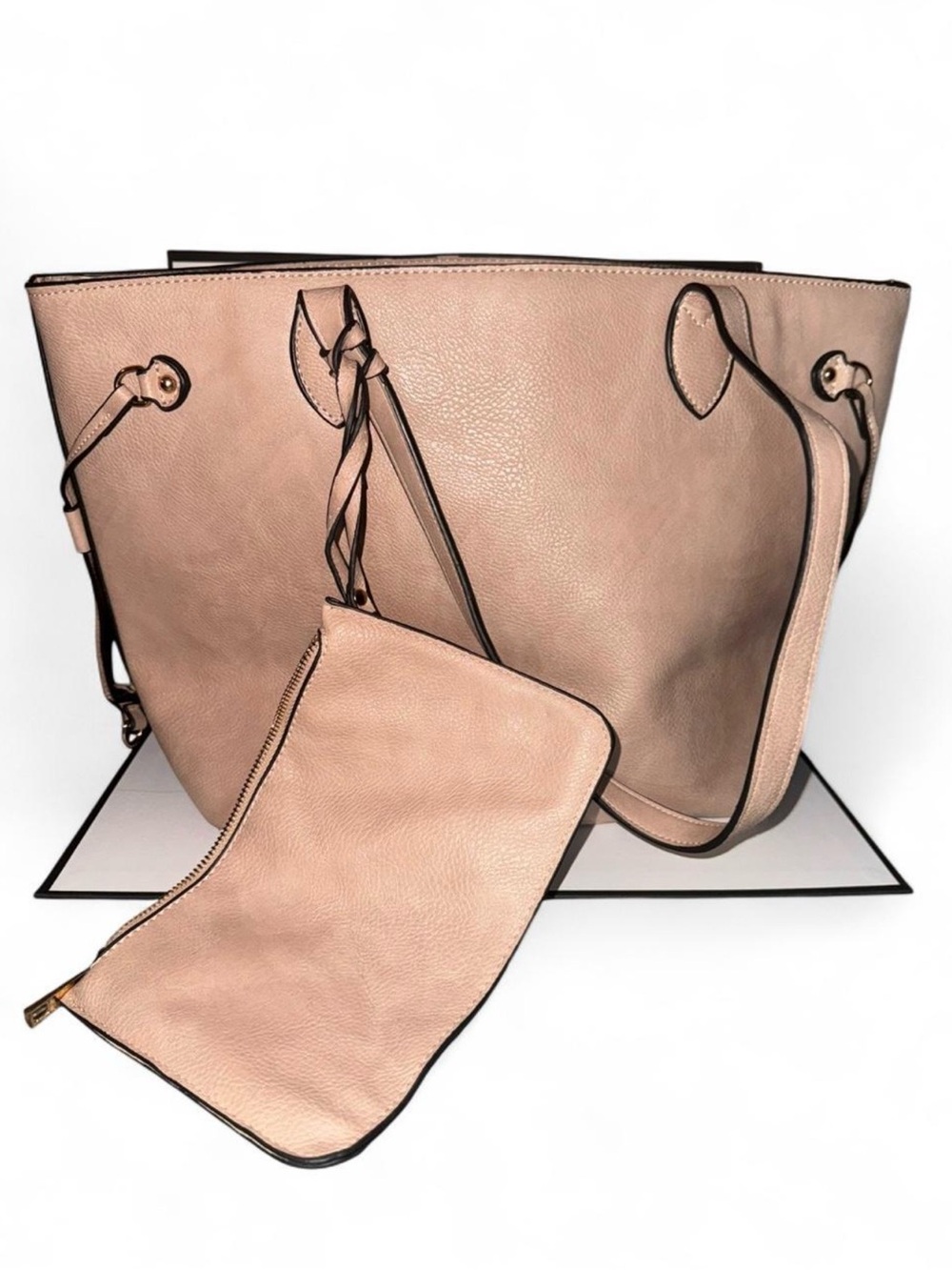 Classic Women’s Tote with Removable Pouch - Tan